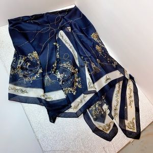 💎NWT Navy and Gold Silk Scarf💎
